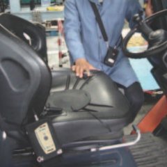 CEL-960全身和手臂振動(dòng)監(jiān)測(cè)儀監(jiān)測(cè)現(xiàn)場(chǎng)圖